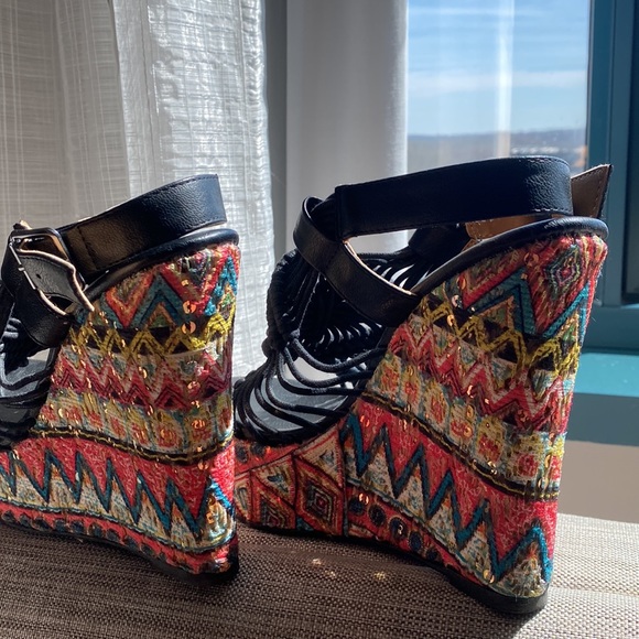 Ethnic Beaded Embroidery Sky High 5 1/2” Boho Wedge with Jute Rope Straps - 8 - Picture 6 of 16